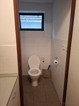 Rodinný dům 216 m², pozemek 388 m²_Rožnov/Jaroměř - 7