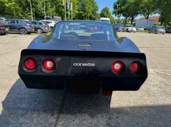Legendární Chevrolet Corvette z roku 1981 - 7