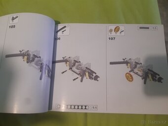 Lego Technic Ford GT40 Le Mans (Čína) - 7