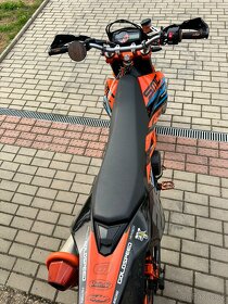 KTM 690 SMC R - 7