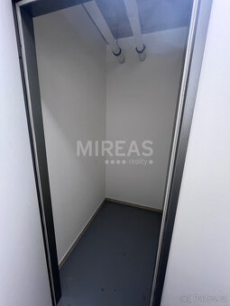 Milovice, pronájem bytu 1+kk, 30 m2, okr. Nymburk. - 7