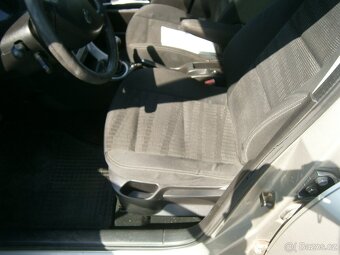 peugeot 307 SW 1.6HDI - 7