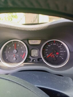 Renault Megane 2 - 7