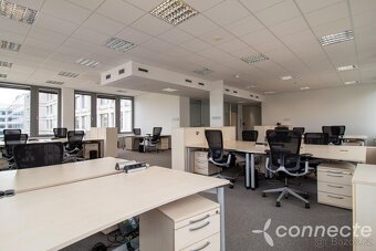 Pronájem kancelářských prostor 193 m2, 4 místnosti, Praha 8 - 7