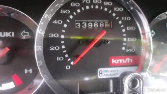 Suzuki Burgman 150 - 7