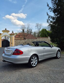 Mercedes CLK W209 Cabrio 3.2 V6 - 7