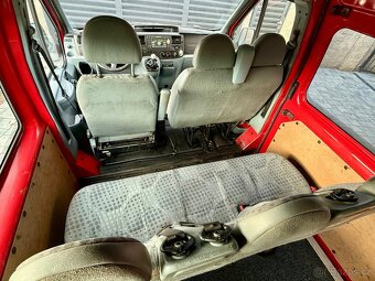 Ford Transit T300 2.2 TDCi (85 kW), 6 míst, tažné, ČR - 7