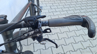 Ghost Tacana X 8, vzduch. vidlice, Shimano XT 2x11, Rám XL - 7