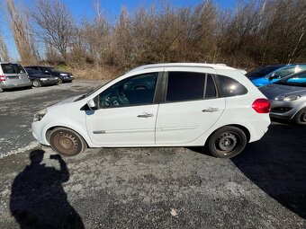 Renault clio - 7