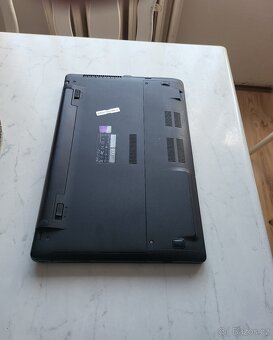 Asus P550L i3 - 7