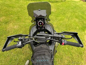 CF Moto 800 MT X - 7