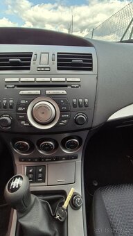 Mazda 3 BL 1.6i 77 kW | 2009 | 197 000 km / Nová STK / - 28. - 7