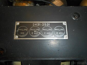 RÁDIO PHILIPS - 7