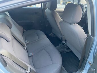 Chevrolet Spark 1.0 - 7