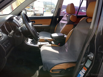 Suzuki Grand Vitara 1.9 DDiS 4x4/tažné - 7