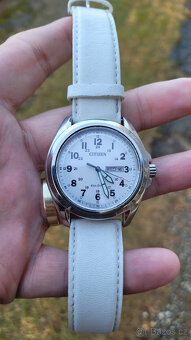 Hodinky CITIZEN Eco-Drive model AW0050-15A - 7