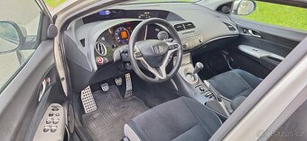 Honda Civic 1.8i Sport 6kvalt - 7