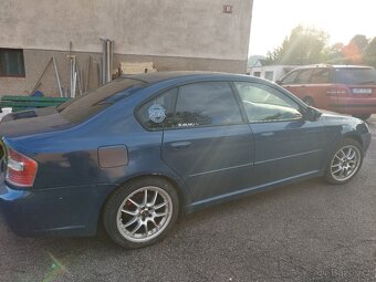 Subaru Legacy BL5 - 7
