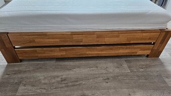 Masivní dubová manželská postel 180x200 - 7