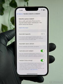 iPhone 13 128GB růžový - 100% baterie - 7