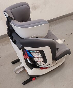 Autosedačka Chicco - 7
