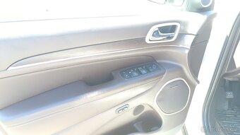 Jeep Grand Cherokee - 7