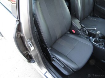 Renault Fluence 1.6i 16V , 81 kW benzín, 2011 - 7