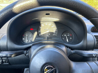 Opel Corsa 1.2 / 1997 33kw - 7