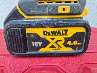aku vrtačka DeWALT DCD709+akumulátor, baterie DeWALT DCB182 - 7