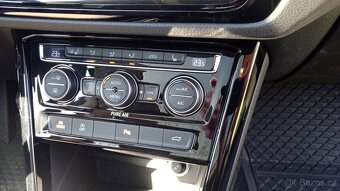 VW Touran 2.0 Tdi-110kw,Highline, Webasto,Led svetla - 7