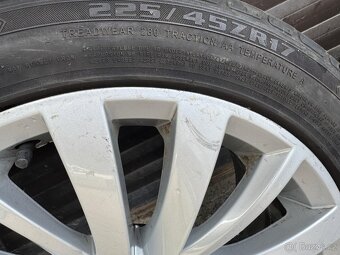 Seat originál ALU kola 17 - 7