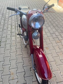 Jawa 125 - 7
