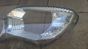 Sklo světlometu Škoda Yeti - 7