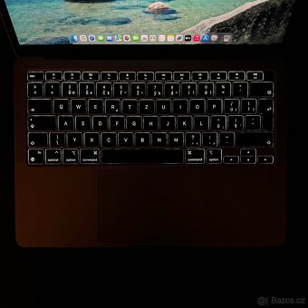 MacBook Air (8GB | M1 | 256gb | 13,3") - 7