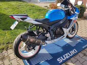 Suzuki GSX-R 600 - 7