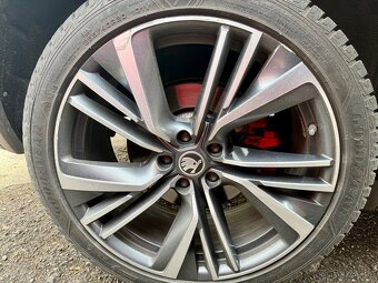 Alu kola Ignite 255/40 R20+letni sada - 7