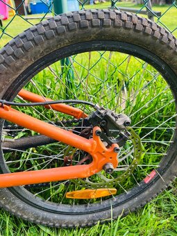 Kona Shred vel. 20 - 7