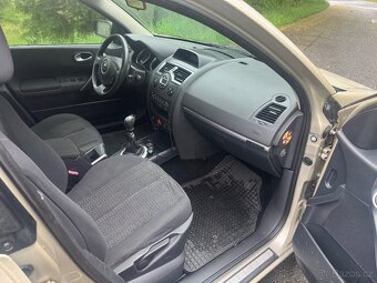 Renault Megane 2 - 7