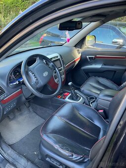 Hyundai Santa Fe 2.2 CRDi - 7