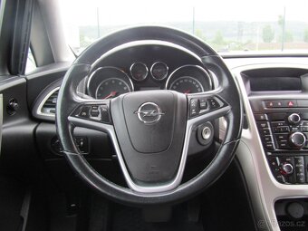 Opel Astra 1.6 16V , 85 kW benzín, 2011 - 7