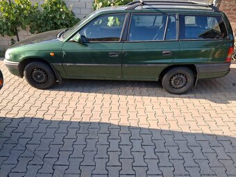 Prodám 0pel Astra a Škoda Octavia - 7