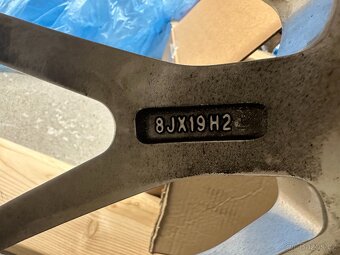 Disky + zimní pneu 5x108 235/55 R19 ET42 na Volvo a další - 7