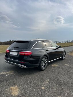 Mercedes Benz E220d - 7