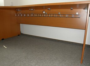 Kancelářský rohový stůl GE 1800 P od firmy HOBIS + kancelářs - 7