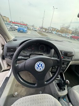 Golf IV, 1.9 TDI 66 kw - 7