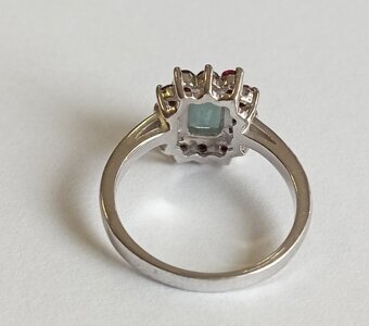 Nádherný stříbrný prsten s granáty. - 7