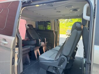 Ford Tourneo Custom - 7
