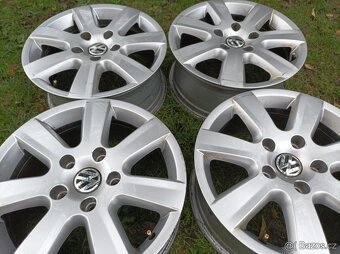 Originální alu kola VW Touareg r17 5x130 - 7