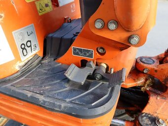 Minibagr Kubota - 7