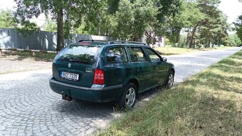 Octavia 1.6i - 7